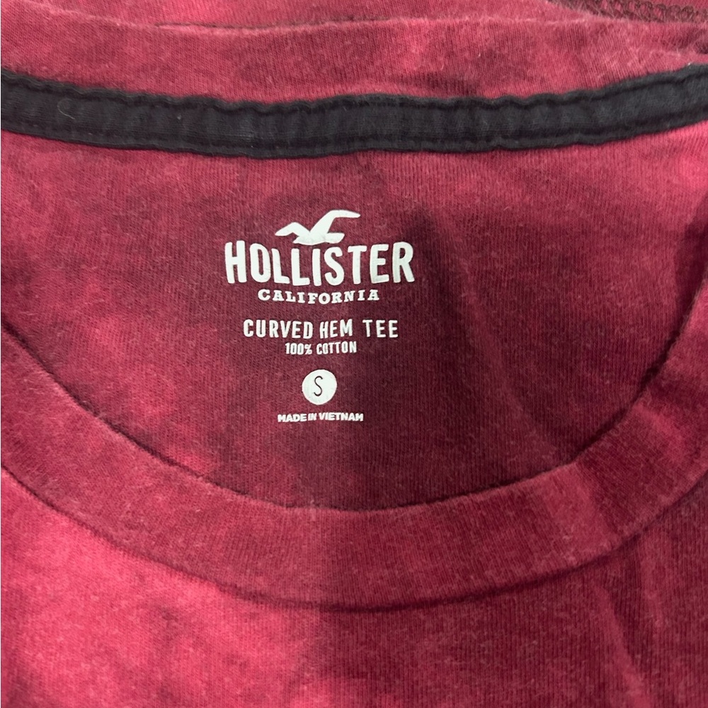 Hollister Burgundy Curved Hem Tee